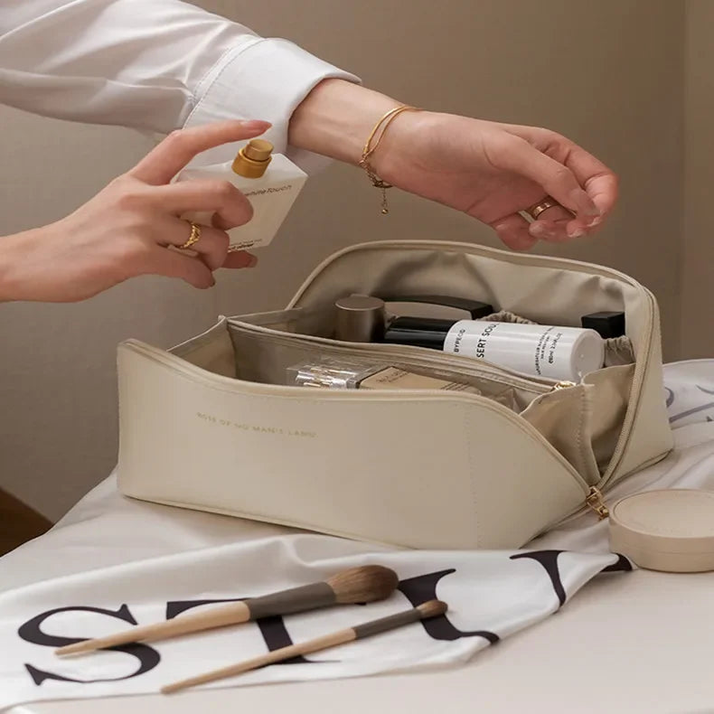 Large Capacity Travel Makeup Bag for Women-Waterproof Cosmetic Organizer w/ Hanging Hook|TSA Approved Toiletry Case for Airports